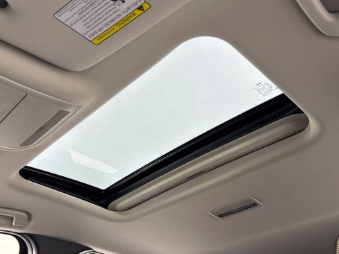 Used 2024 MAZDA CX-90 3.3 Turbo w/ Preferred Package image 11