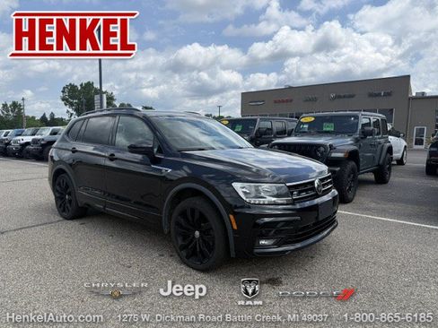 Used 2020 Volkswagen Tiguan SE R-Line AWD/4WD image 1