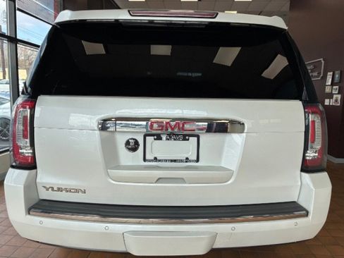 Used 2018 GMC Yukon Denali w/ Denali Ultimate Package image 11