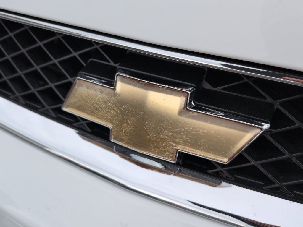 Used 2012 Chevrolet Impala LTZ FWD image 30