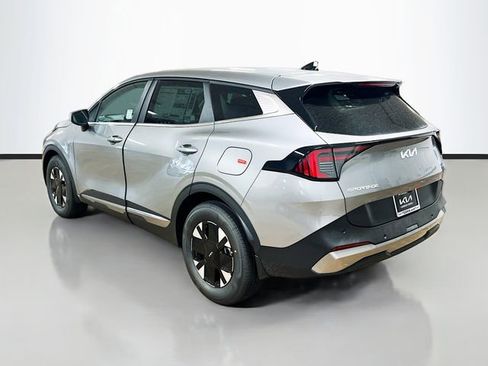 New 2026 Kia Sportage LX image 5
