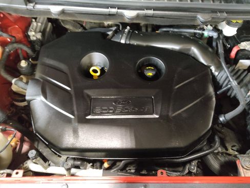 Used 2018 Ford Edge SEL w/ Equipment Group 201A FWD image 30