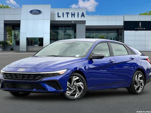 Used 2025 Hyundai Elantra Sport FWD image 1