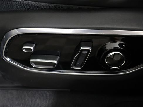 Used 2022 Jeep Grand Cherokee L Summit w/ Advanced Protech Group IV AWD/4WD image 40