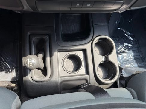 Used 2018 RAM 3500 Tradesman w/ Chrome Appearance Group AWD/4WD image 30