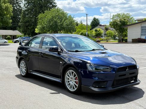 Used 2014 Mitsubishi Lancer Evolution GSR AWD/4WD image 7