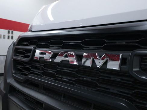 Used 2024 RAM ProMaster 2500 w/ Convenience Group FWD image 31