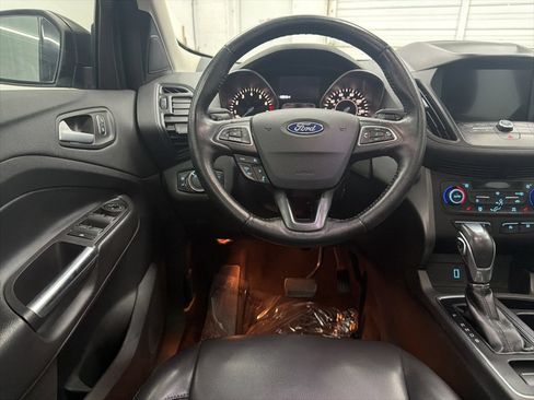 Used 2019 Ford Escape SEL FWD image 22