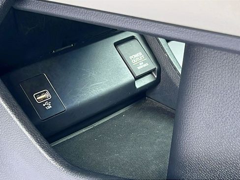 Used 2020 Honda HR-V LX image 23