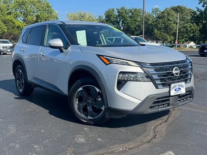 Used 2025 Nissan Rogue SV