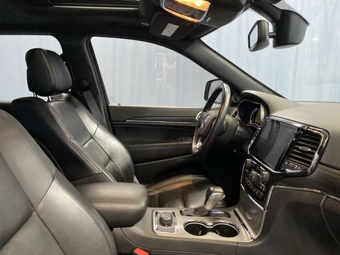 Certified 2022 Jeep Grand Cherokee Limited image 50