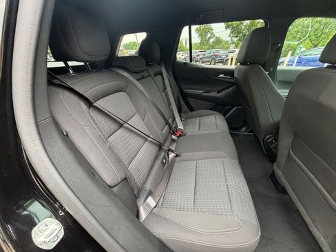 Used 2025 Chevrolet Equinox LT FWD image 38
