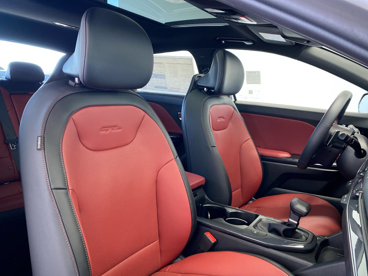 New 2026 Kia K4 GT-Line FWD image 32