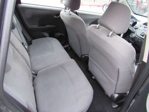 Used 2013 Honda Fit image 9