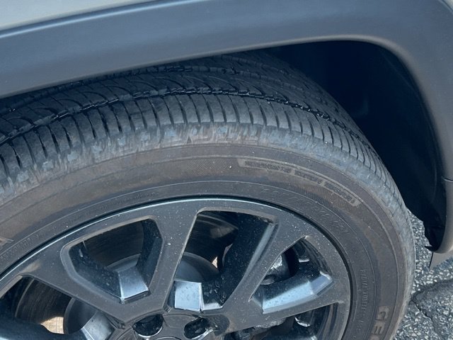 Used 2025 Jeep Compass Limited AWD/4WD image 14