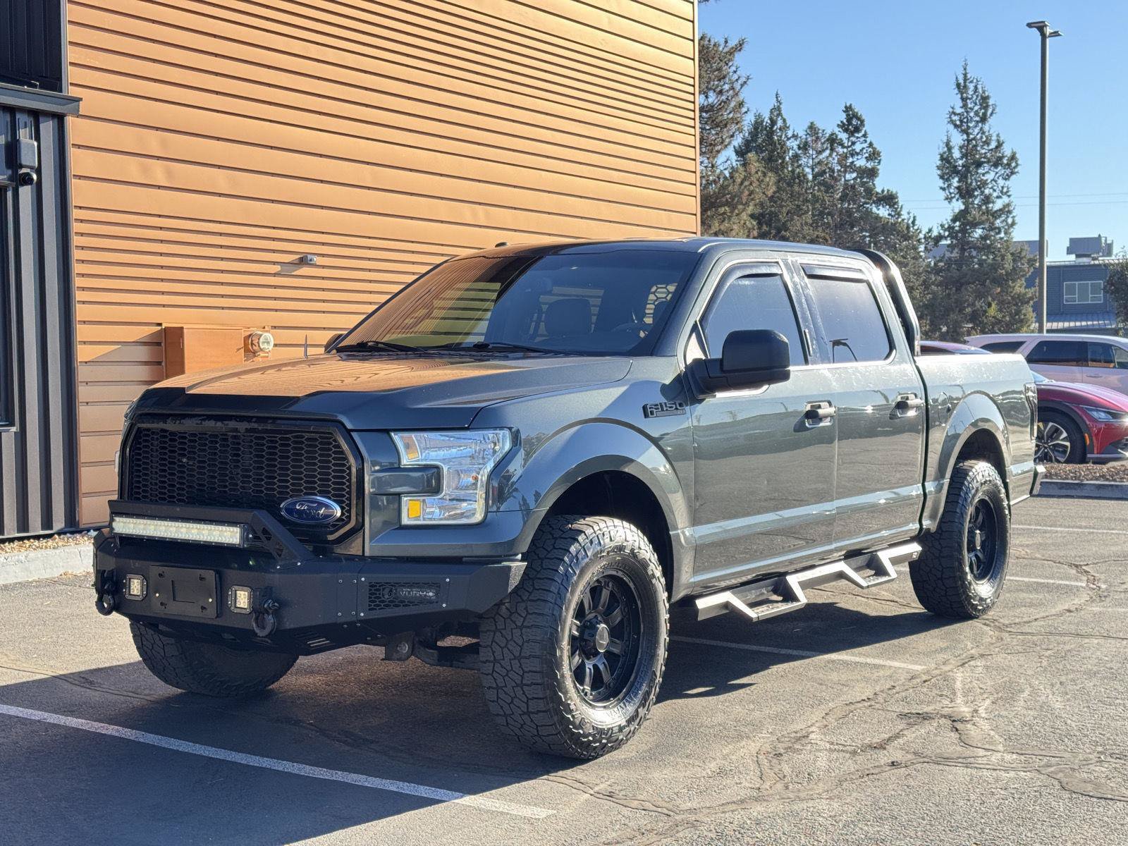 Used 2015 Ford F150 XLT w/ Trailer Tow Package AWD/4WD image 1