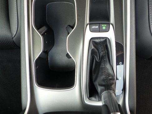 Used 2019 Honda Accord Sport image 24