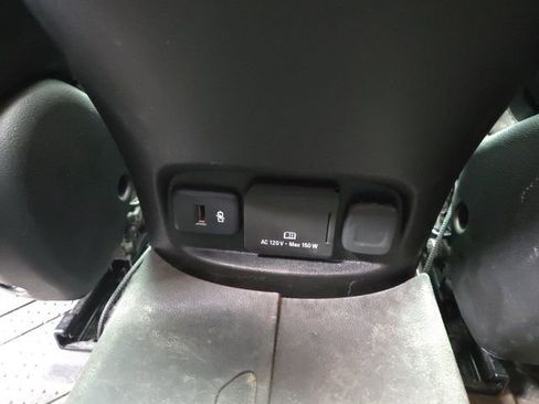 Used 2022 Chevrolet Malibu Premier image 20