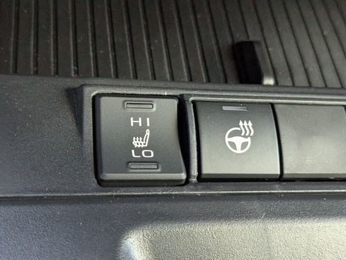New 2026 Toyota Corolla Cross XLE FWD image 22