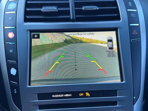 Used 2017 Lincoln MKZ Reserve w/ Climate Package FWD image 22