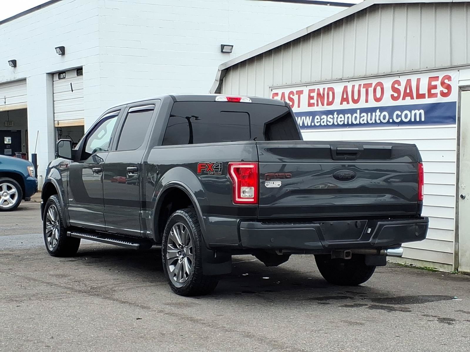 Used 2016 Ford F150 XLT w/ Equipment Group 302A Luxury AWD/4WD image 3