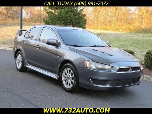 Used 2011 Mitsubishi Lancer ES image 3