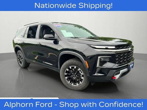 Used 2024 Chevrolet Traverse Z71 w/ Enhanced Driving Package AWD/4WD image 1