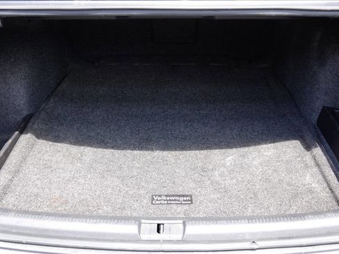 Used 2013 Volkswagen Passat TDI SEL Premium image 91