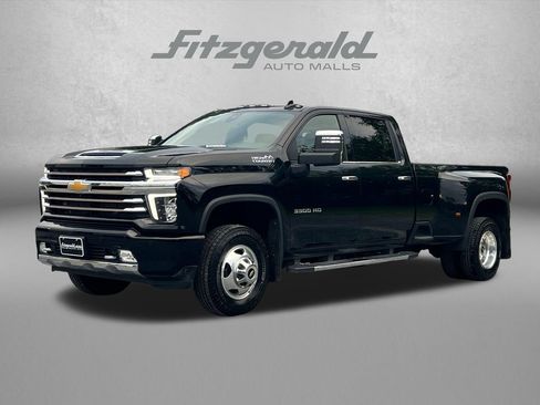 Used 2021 Chevrolet Silverado 3500 High Country AWD/4WD image 2