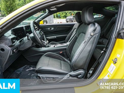 Used 2024 Ford Mustang GT RWD image 19