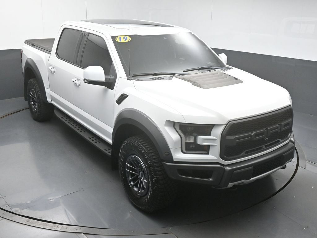 Used 2019 Ford F150 Raptor w/ Equipment Group 802A Luxury AWD/4WD image 41