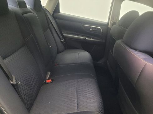 Used 2018 Nissan Altima 2.5 SV FWD image 19