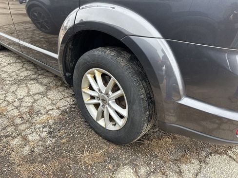 Used 2018 Dodge Journey SXT w/ Connectivity Group image 10