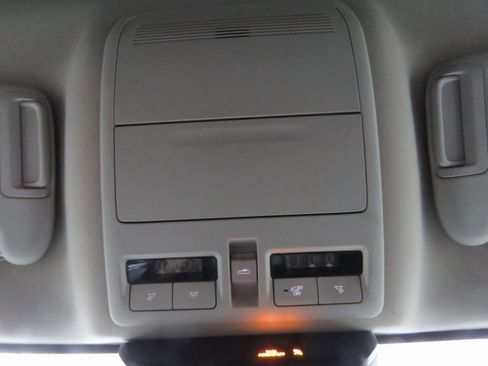 Used 2023 MAZDA CX-50 2.5 S w/ Preferred Plus Pkg image 27