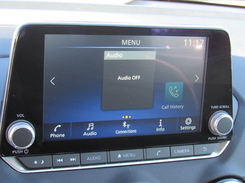 Used 2024 Nissan Sentra SV image 14