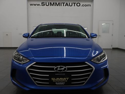 Used 2018 Hyundai Elantra SE FWD image 21