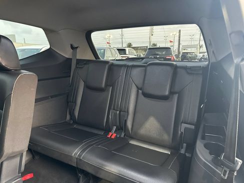 Used 2018 Volkswagen Atlas SEL AWD/4WD image 13