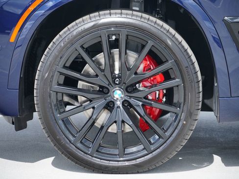 New 2026 BMW X5 xDrive40i w/ M Sport Package AWD/4WD image 5