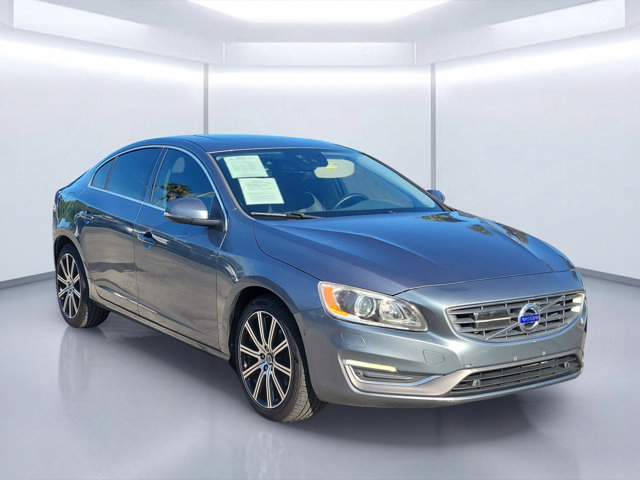 Used 2016 Volvo S60 T5 Inscription Platinum FWD image 1