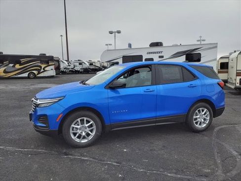 New 2024 Chevrolet Equinox LS w/ LS Convenience Package image 7