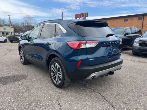 Used 2020 Ford Escape SEL image 6