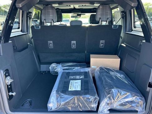 New 2026 Ford Bronco Heritage Edition AWD/4WD image 13