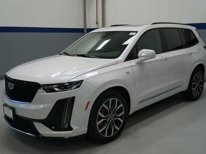 New 2025 Cadillac XT6 Sport