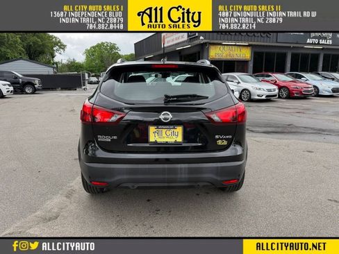 Used 2019 Nissan Rogue Sport SV w/ All-Weather Package AWD/4WD image 6
