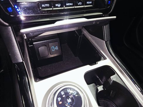 Used 2023 Ford Explorer ST w/ Equipment Group 401A AWD/4WD image 26