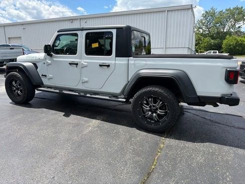 Used 2020 Jeep Gladiator Sport w/ Quick Order Package 24S AWD/4WD image 5