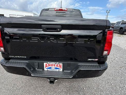 New 2026 Chevrolet Colorado ZR2 w/ Technology Package AWD/4WD image 9