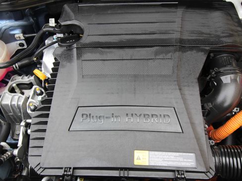 Used 2022 Kia Niro EX Premium image 32