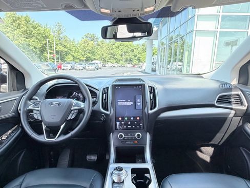 Used 2022 Ford Edge SEL w/ Sport Appearance Package AWD/4WD image 11