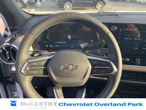 New 2026 Chevrolet Equinox ACTIV w/ Convenience Package III AWD/4WD image 22